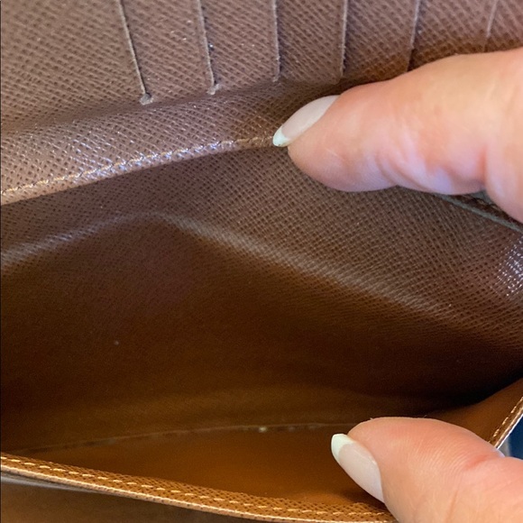 Louis Vuitton Portefeiulle Eugenie Brown Monogram Wallet w/COA, Dust Bag & Box - Picture 9 of 13